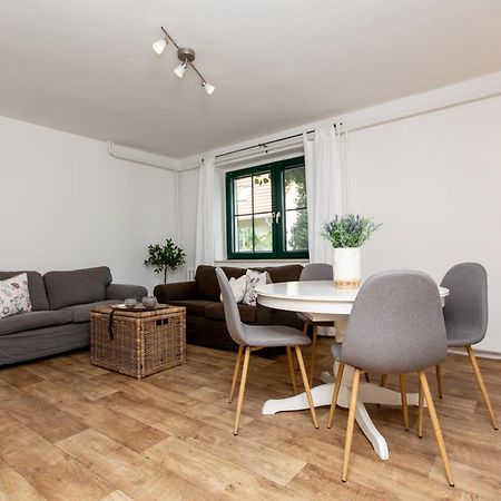 Kleines Landdomiziel Apartment Damerow Exterior photo